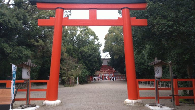 京都「伏見稲荷大社」と「下鴨神社」